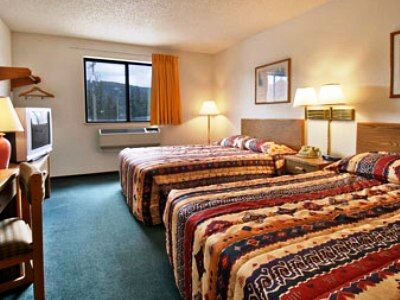 Super 8 By Wyndham Williams Lake Bc Quarto foto