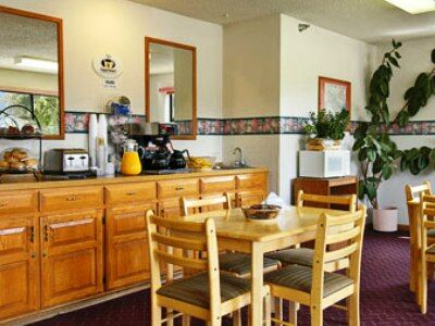 Super 8 By Wyndham Williams Lake Bc Restaurante foto